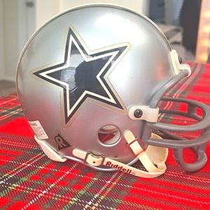 NFL Riddell Dallas Cowboys mini collectable helmet